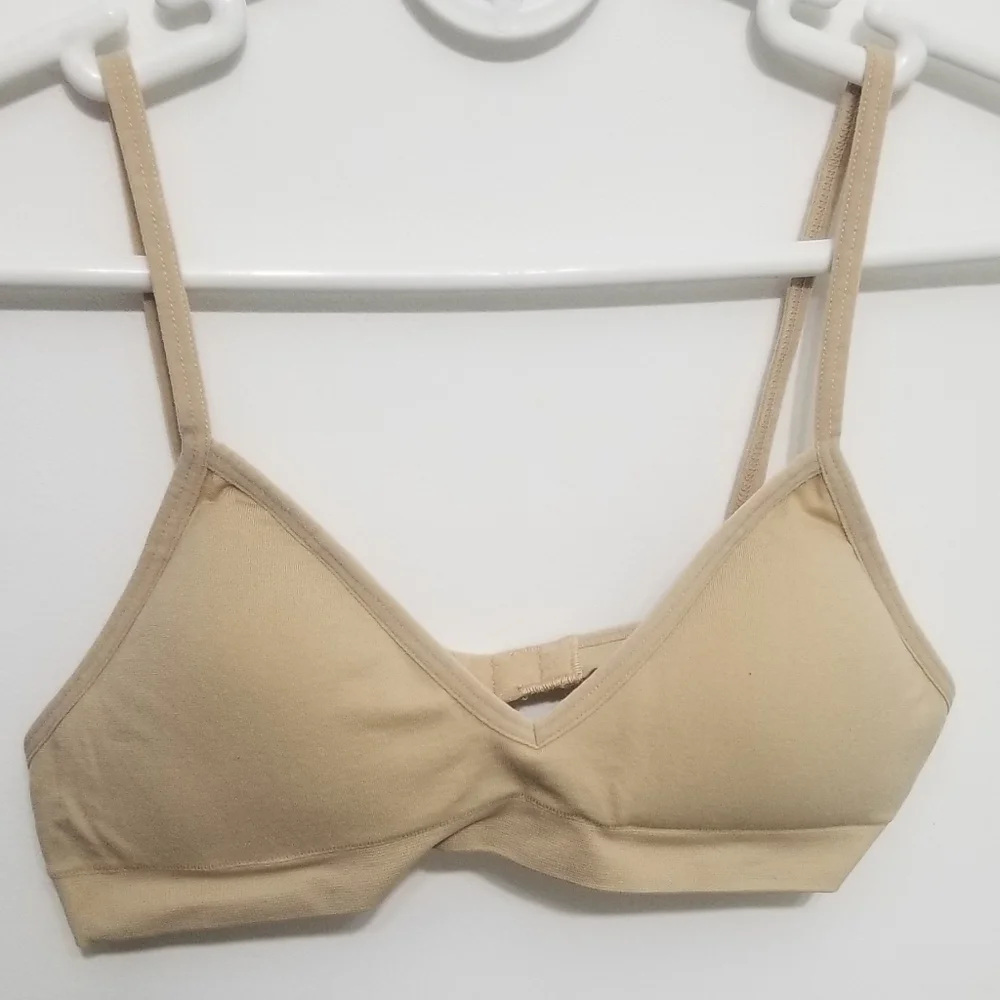 Tan bra, Maidenform, no underwire, Like New! - Picture 1 of 3